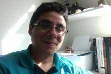 Profile picture for user Mauro de Melo Junior